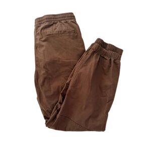 H&M Men's Relaxed Fit Brown Cargo Jogger
Pants - Size M